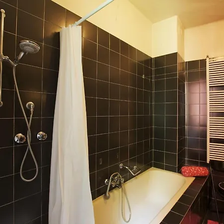 Lotte Apartment *
